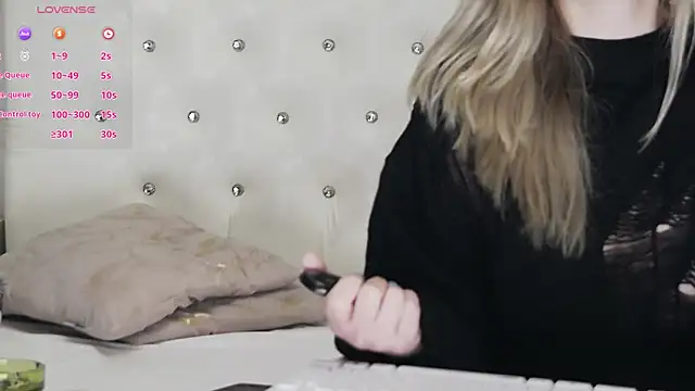 MellanieBliss 라이브 XXX 채팅