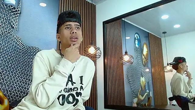 XXX chat uživo modela Skinny_cute_Alyer