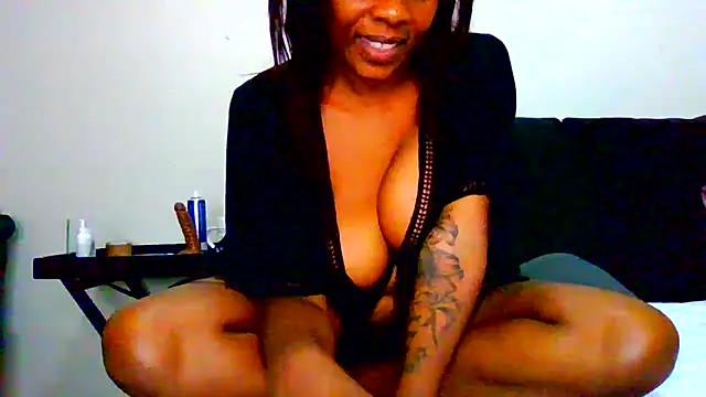 แชท XXX สดของ TALLnBEAUTY