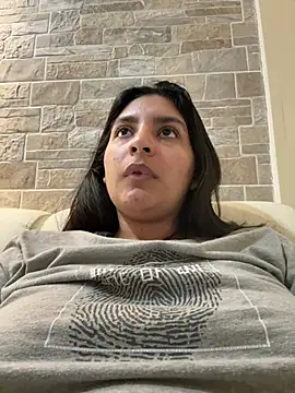 cloe_small's Live XXX Chat