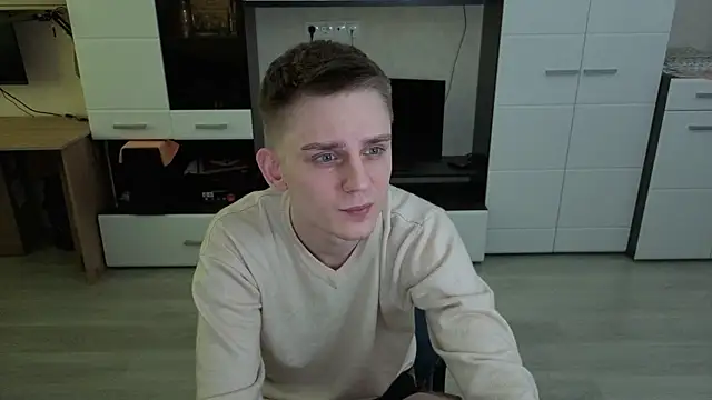 angryzan 网络视讯表演