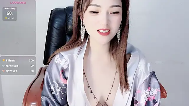 Xiaoxiao-258's Live XXX Chat