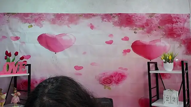 NeonilaLisova's Live XXX Chat