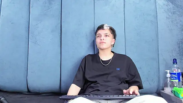 Megan_Thompson_'s Live XXX Chat