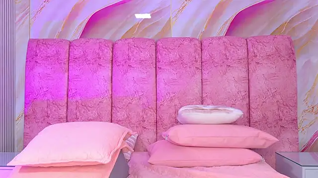 Chat XXX en directo de emmacurvy