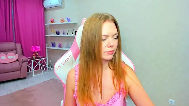 Chat XXX ao vivo de Strawberrye