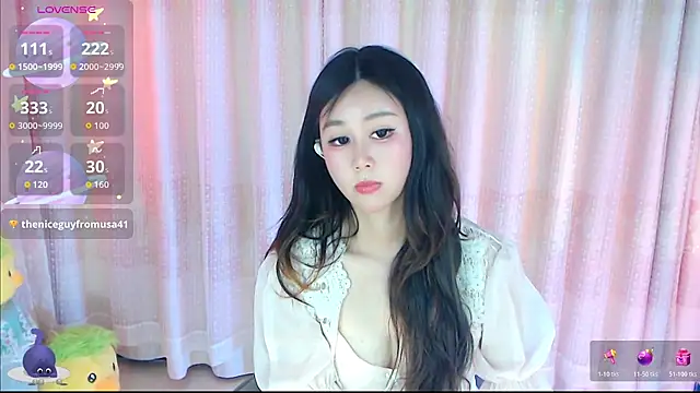 Aimee-520 Chat XXX live