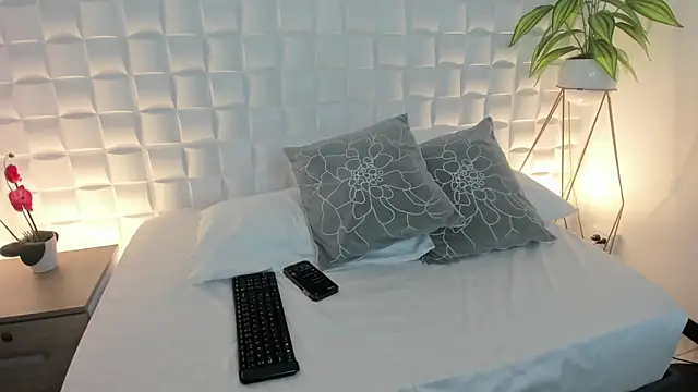 tomie_666 – Naživo XXX chat