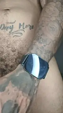 David_tatto1: διαδικτυακό σόου στην κάμερα