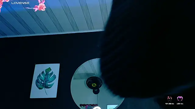 Noaah25_ Live XXX-chat