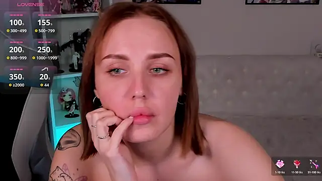 LianaFord's Live XXX Chat