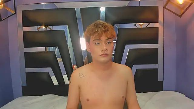 VeluniLiore Webcamshow