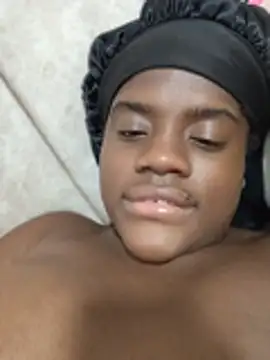 YourLiaa_'s Live XXX Chat