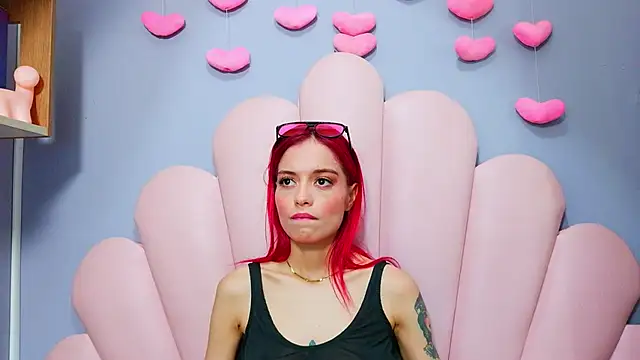 luci_miller 现场XXX聊天