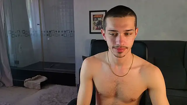 KaydenDrewのライブXXXチャット