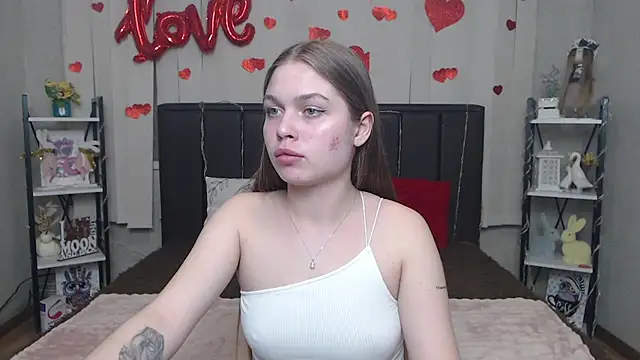 LaraPika Chat XXX in diretta