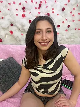 Chat XXX ao vivo de SkarletJhonson_