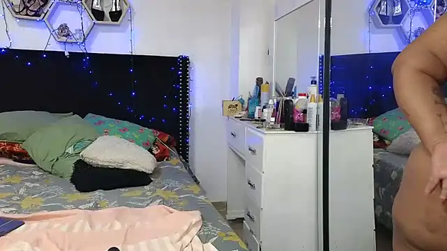 Živý XXX chat charlotte_077