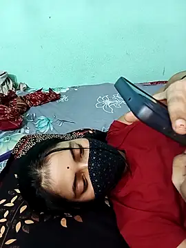 18_year_old_girl's Live XXX Chat