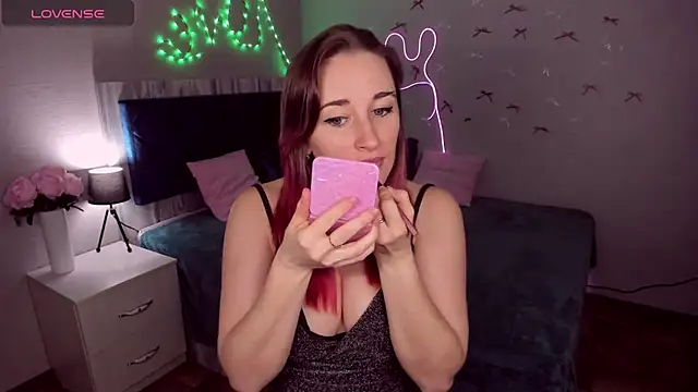 GraceRainbow Adlı Modelin Canlı XXX Sohbeti