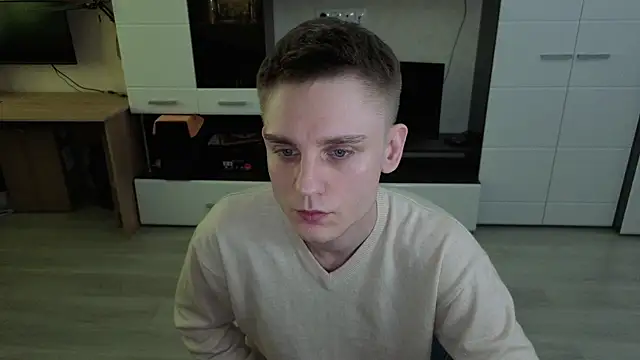 angryzan 网络视讯表演