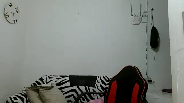 Онлайн чат XXX angelamarie1