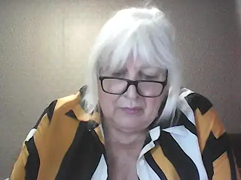 Alexia64231 Chat XXX in diretta