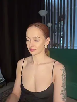 Chat XXX ao vivo de LittleFox___