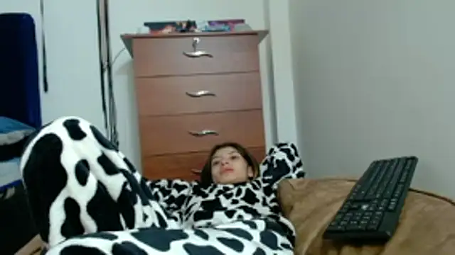 KratosAfroditacs Pertunjukan Webcam