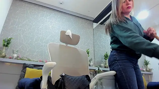 CristalBm_: онлайн-секс-чат