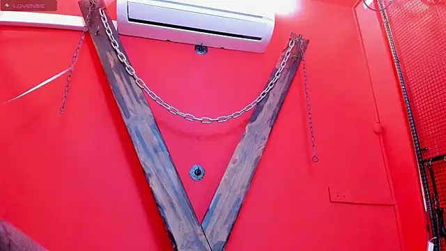 Chatroom XXX en direct de Foxy_Assh_