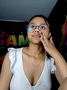 SofieLove_01's Webcam Show