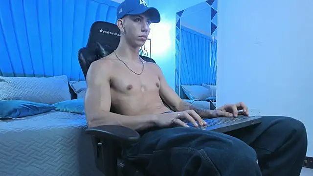 Show de OliverThompsonJS na webcam