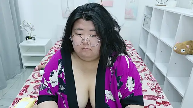 Nadine_asian Live XXX-chat