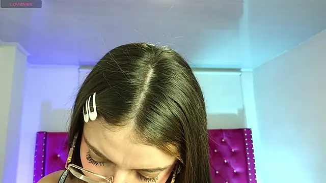 Diamond_juliana Adlı Modelin Canlı XXX Sohbeti