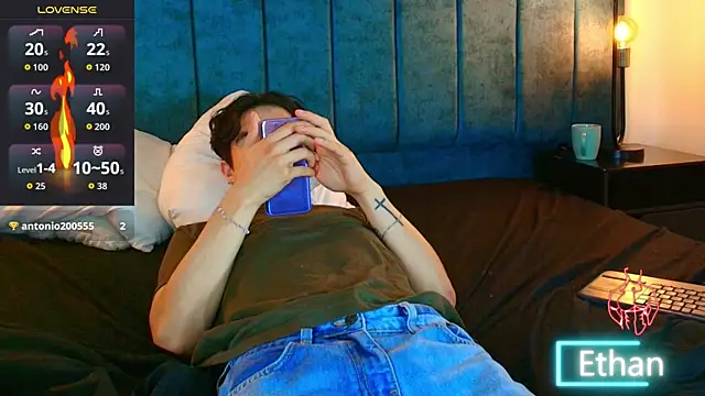 Show webcam de Ethan_Briggs_