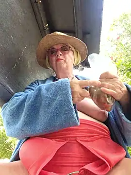 Hot-Muci Webcam-Show