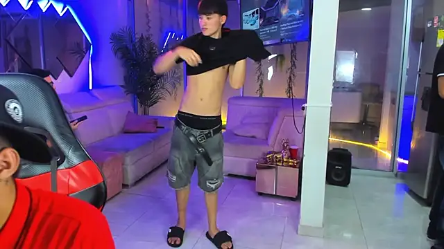 Houseofwarrios Webcam Show