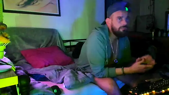 Guyst049 webcam show