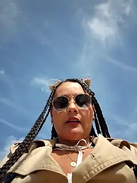 bellapaty: онлайн-секс-чат