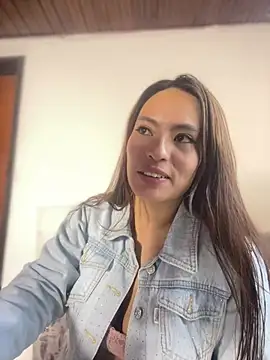 Adarha_Ramirez's Webcam Show