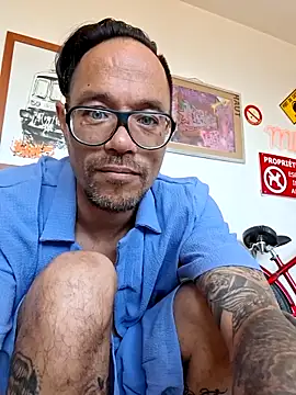 Mr_Graffitimile Show in webcam