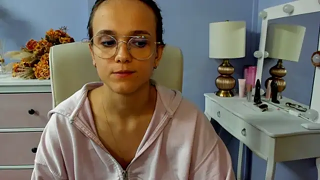 dirtyxEmily Chat XXX in diretta