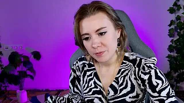 Kumiho_7777's Live XXX Chat