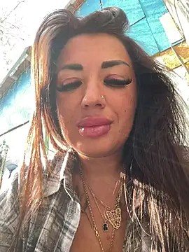 Chatroom XXX en direct de RuslanaXX