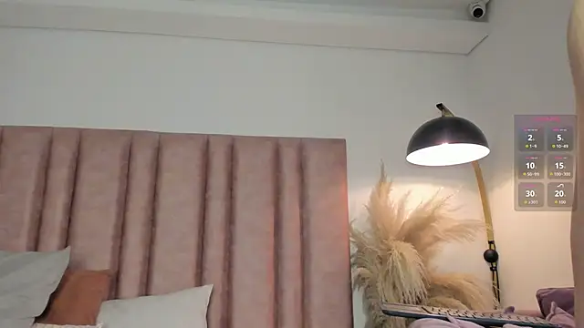 im_alejandra_'s Live XXX Chat