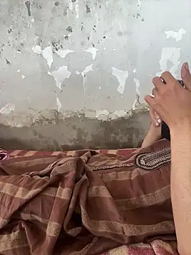 NchadeeQ_n7wiiiQ 在線直播表演