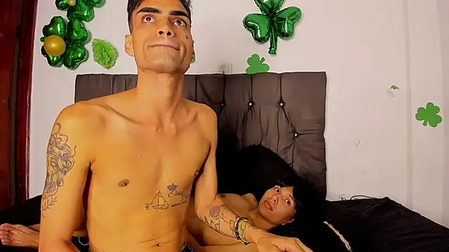 Sembang XXX Secara Langsung Gay_Red_Room