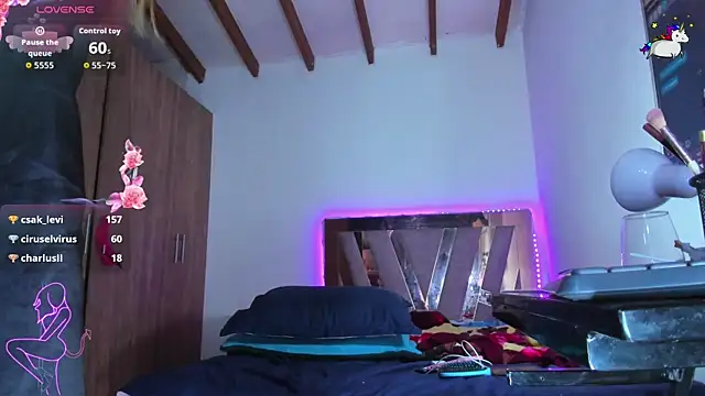 SkyeGabbyRose webkamerás műsora