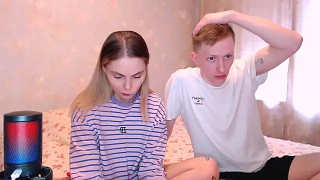 juliaanddima's Live XXX Chat